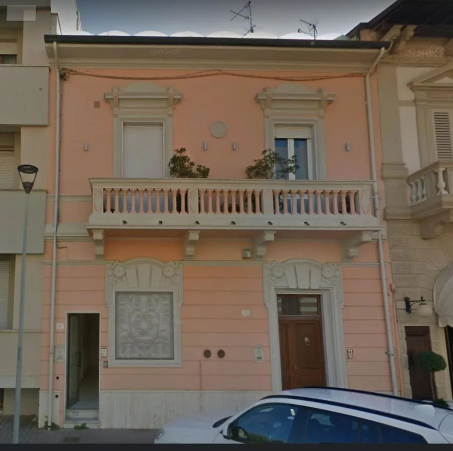 Magis Ac Magis Bedrooms Versilia Viareggio Affittacamere